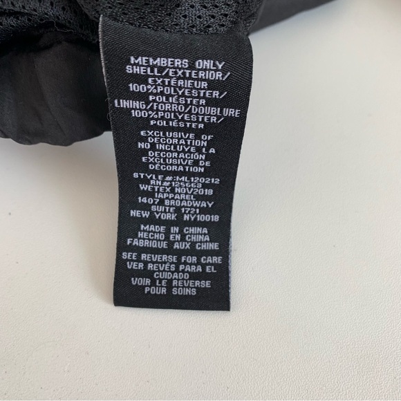 Members Only Black Lightweight Pullover Windbreaker Jacket Size Small - Picture 16 of 16